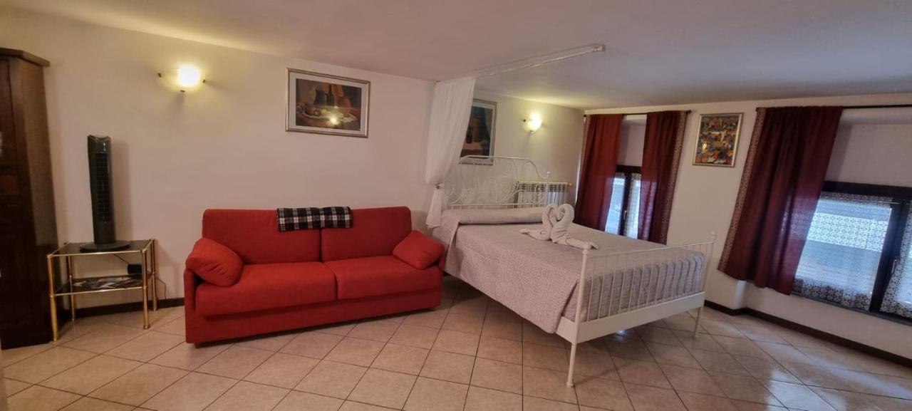 Monolocale In Via Pedonale Apartment Saint-Vincent Exterior foto