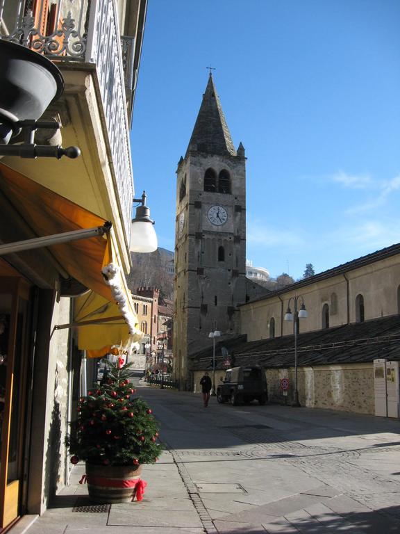 Monolocale In Via Pedonale Apartment Saint-Vincent Exterior foto