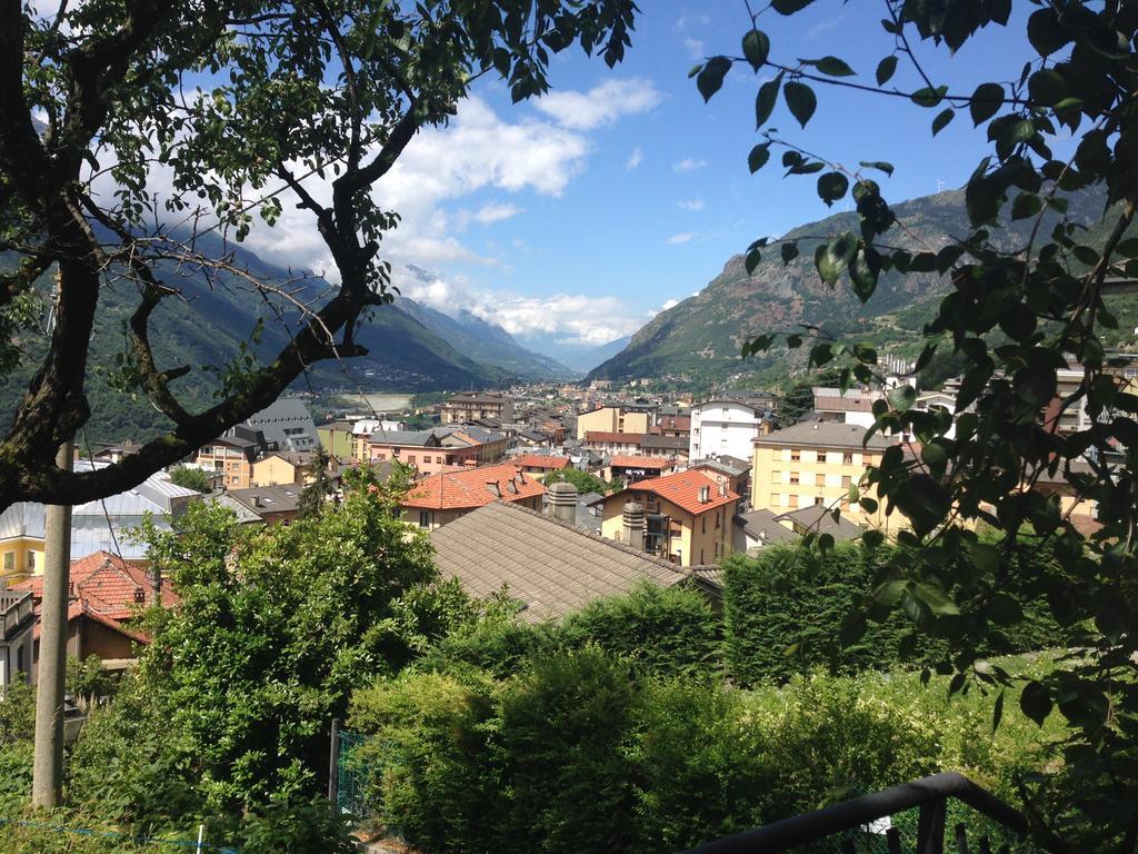 Monolocale In Via Pedonale Apartment Saint-Vincent Exterior foto